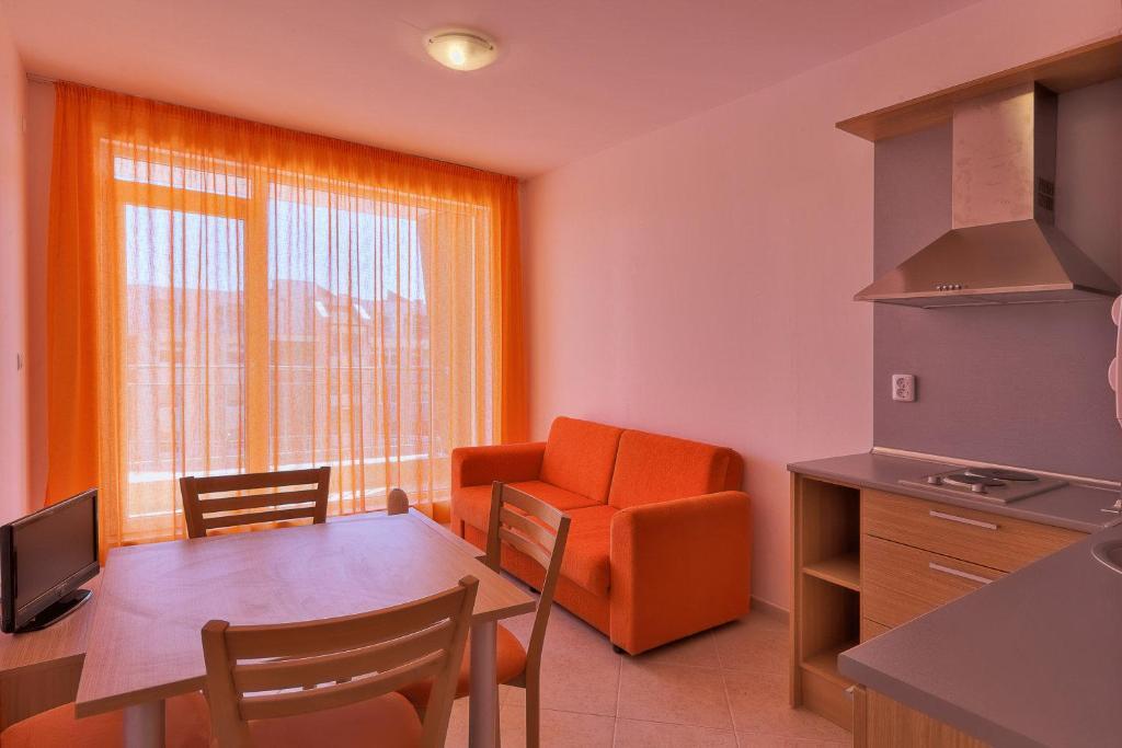 Sunset Complex Hotell Kosharitsa Rum bild